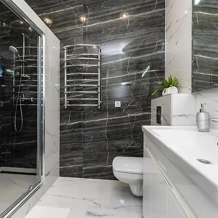 Daire Fashionable Apartments. Smartplaza Metro Minskaya. Obolon