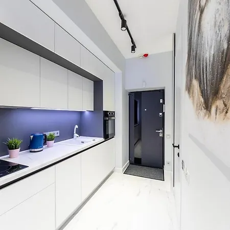 Daire Fashionable Apartments. Smartplaza Metro Minskaya. Obolon Kiev