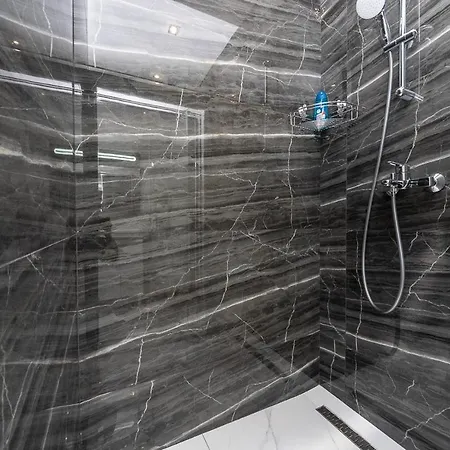 Fashionable Apartments. Smartplaza Metro Minskaya. Obolon Kiev