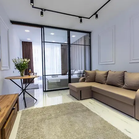 Fashionable Apartments. Smartplaza Metro Minskaya. Obolon * Київ