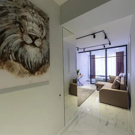 Апартаменти Fashionable Apartments. Smartplaza Metro Minskaya. Obolon Київ